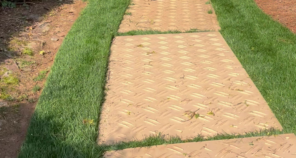 Matting into the yard...